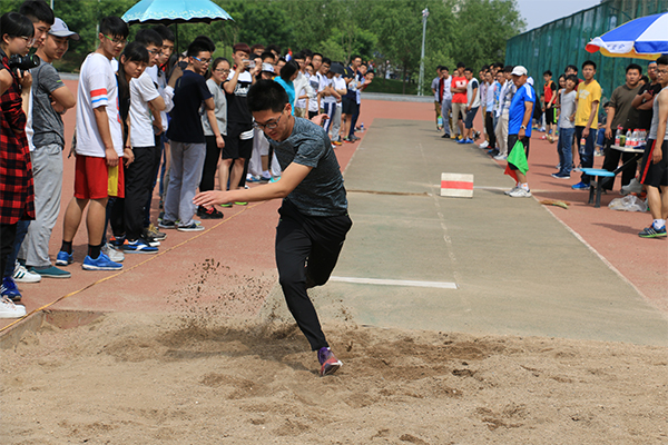 我院在2016年太原理工大学校运会上喜获佳绩 我院在2016年太原理工大学校运会上喜获佳绩